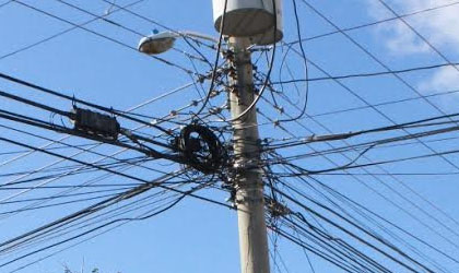 En Santiago inicia el proyecto de soterramiento de cables