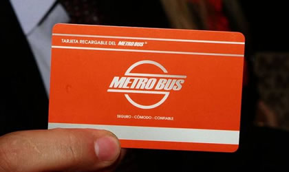 Maana inica el pago de las tarjetas en los Metrobs