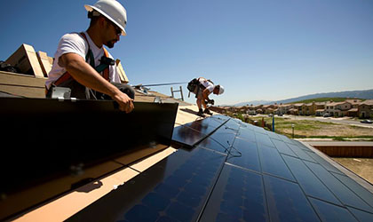 Los techos solares de Tesla son la mejor y ms econmica alternativa para tu hogar, segn su fundador