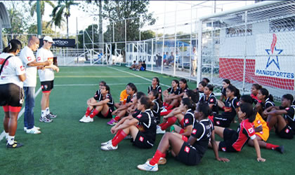 Luis Tejada realiza primer recorte en preseleccin femenina Sub-20 de Panam