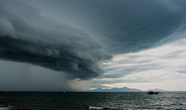 Fuertes lluvias alertan a los Panameos