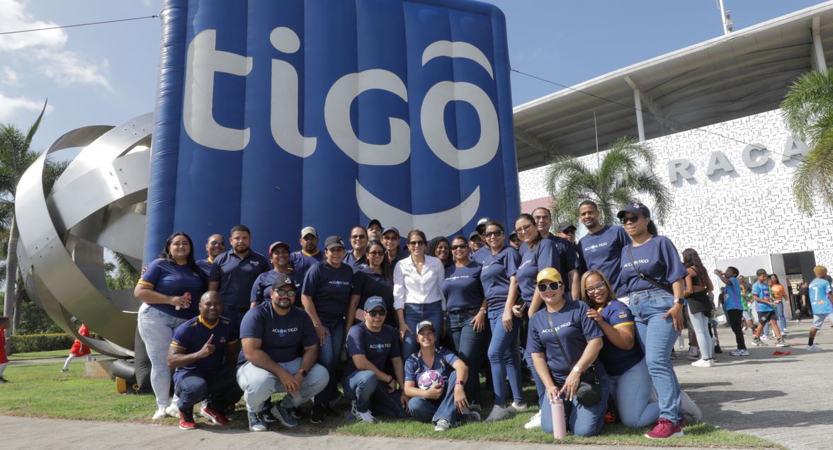 Voluntariado Accin Tigo se suma al Mundial del Barrio