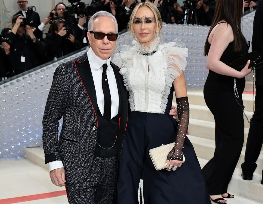 Tommy y Dee Hilfiger asisten en beneficio del Instituto de Vestuario del Museo Metropolitano de arte 2023