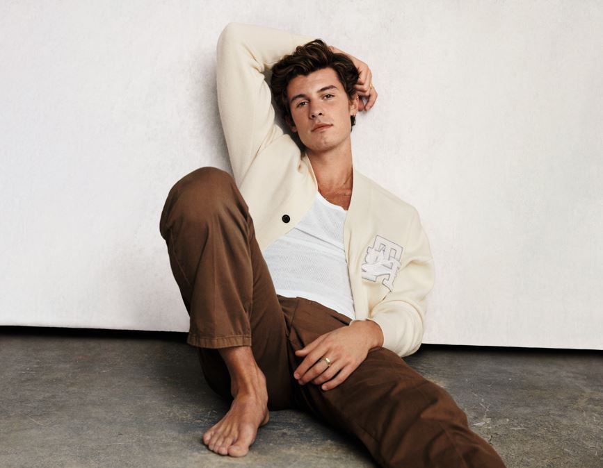Tommy Hilfiger y Shawn Mendes colaboran en una coleccin para un mejor maana con CLASSICS REBORN para primavera 2023