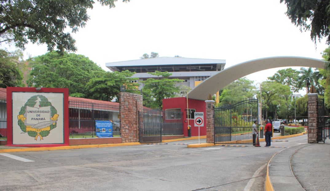 Ms de 35 mil estudiantes aspiran entrar a la Universidad de Panam para el ao 2024