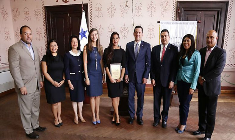 Reconocen a representantes de la UNODC
