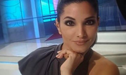Vanessa Calvio construye canchas deportivas