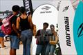 Mormaii lleva su esp�ritu deportivo y de vida al aire libre al Casco Peatonal de La Playita de Las Garzas