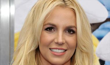 /vidasocial/bubis-de-britney-spears-quedaron-al-aire-en-un-concierto/68965.html