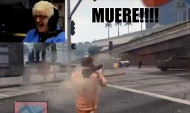 /vidasocial/abuelita-se-vuelve-loca-golpeando-gente-en-grandtheft-auto-v/22585.html