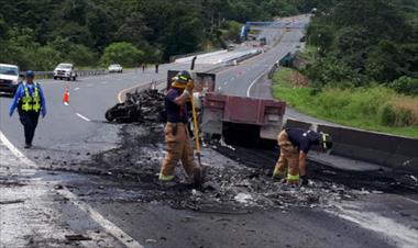 /vidasocial/asesinan-a-dos-jovenes-en-las-calles-de-panama/83329.html