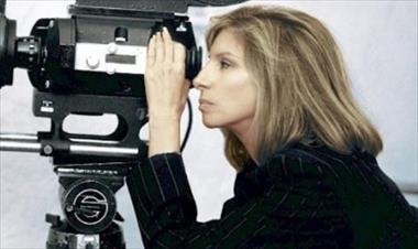 /cine/barbra-streisand-podria-volver-a-la-direccion-con-skinny-and-cat/15143.html