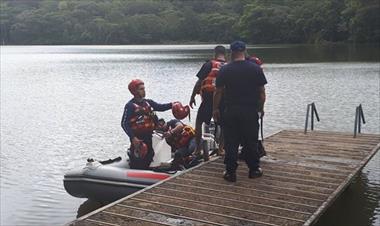 /vidasocial/continuan-con-la-busqueda-de-venezolano-desaparecido-en-las-aguas-del-lago-de-cerro-azul/72010.html