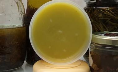 /vidasocial/aprende-a-preparar-esta-crema-de-arnica-para-curar-los-hematomas/66048.html