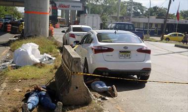 /vidasocial/capturan-a-un-par-de-sujetos-que-robaron-vehiculo-en-don-bosco/72170.html