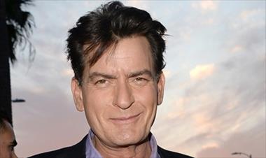 /vidasocial/charlie-sheen-esta-es-mi-novia-es-jools-/53312.html