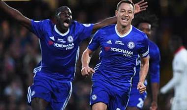 /deportes/con-una-gran-goleada-el-chelsea-celebro-su-titulo-de-la-premier-league/51343.html