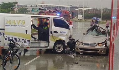 /vidasocial/accidente-de-transito-en-la-cinta-costera-3/53748.html