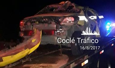/vidasocial/muere-taxista-al-chocar-contra-objeto-fijo-en-la-via/60742.html