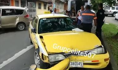 /vidasocial/un-choque-entre-un-taxi-y-una-camioneta-causo-lesionados-en-las-acacias/59204.html