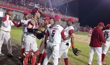 /deportes/cocle-consigue-forzar-el-septimo-partido-ante-panama-oeste/89961.html