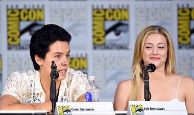 /vidasocial/-cole-sprouse-y-lili-reinhart-tienen-mas-que-una-amistad-/65916.html