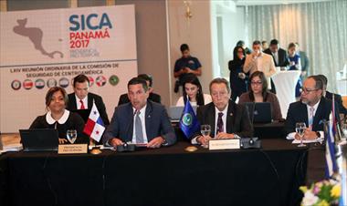 /vidasocial/hoy-se-realiza-la-cumbre-de-sica-en-panama/71363.html