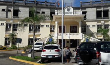 /vidasocial/un-total-de-215-paquetes-de-droga-fueron-incautados-en-guabala-chiriqui/62979.html