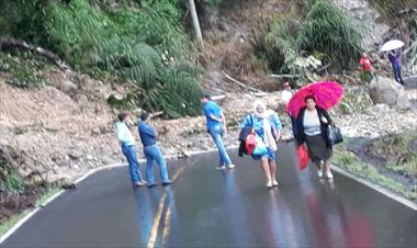 /vidasocial/se-registran-deslizamientos-de-tierra-en-chiriqui-a-causa-de-las-fuertes-lluvias/64940.html