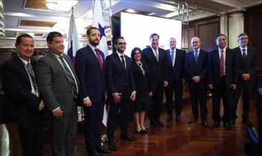 /vidasocial/directivos-del-fmi-se-pronuncian-tras-visita-a-panama/88001.html