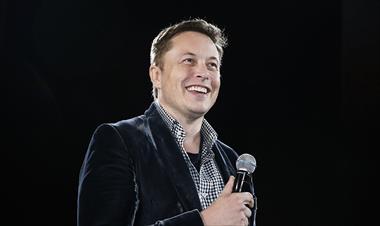 /zonadigital/elon-musk-cree-que-las-baterias-de-tesla-pueden-reemplazar-el-sistema-electrico-de-puerto-rico/65889.html