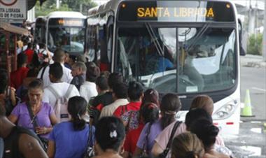 /vidasocial/en-san-miguelito-exigen-mas-paradas-de-metrobus/32332.html