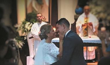 /vidasocial/boda-entre-fanny-cardoze-y-miguel-merlo/46863.html