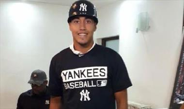 /deportes/juan-diego-crip-firmo-con-los-yankees-de-nueva-york/73552.html