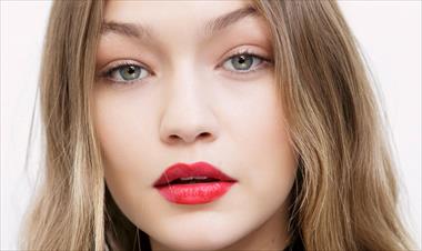 /spotfashion/gigi-hadid-continua-siendo-embajadora-de-una-reconocida-marca/62660.html