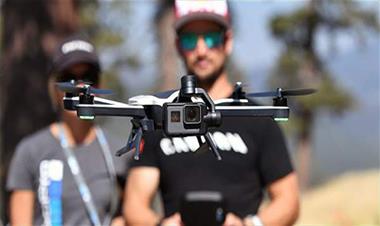 /zonadigital/nueva-camara-y-dron-de-gopro-/33543.html