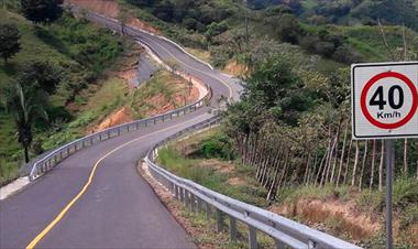 /vidasocial/presidente-varela-entrega-nueva-carretera/68096.html