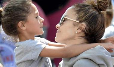 /musica/hija-de-jennifer-lopez-debuta-en-video-musical/84898.html