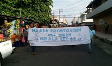 /vidasocial/trabajadores-del-idaan-esta-convocando-a-una-caminata-en-defensa-de-la-institucion/52219.html