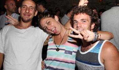 /vidasocial/fotos-bar-relic-viernes-15-de-marzo-de-2013/19221.html