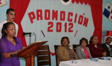 /vidasocial/menores-en-custodia-se-graduan/17880.html