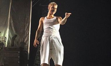 /vidasocial/justin-bieber-desbordo-la-plaza-amador/48990.html