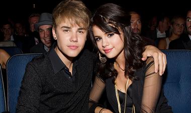 /vidasocial/foto-beso-justin-bieber-y-selena-gomez/69866.html