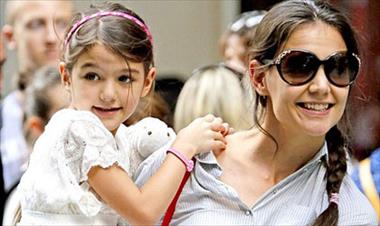 /vidasocial/katie-holmes-dedicada-a-ser-mama/43735.html