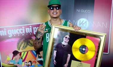 /musica/kenny-man-recibio-su-primer-single-de-oro/85734.html