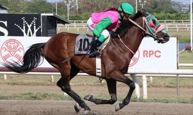 /deportes/la-jocketa-carrera-se-lucio-en-su-primera-victoria/85689.html