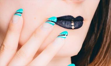 /spotfashion/las-rainbow-nails-son-tendencia-en-esta-primavera/86186.html