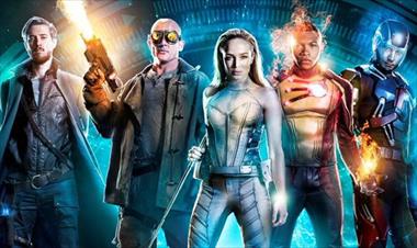 /cine/-legends-of-tomorrow-estrena-el-impactante-trailer-de-su-tercera-temporada/58360.html