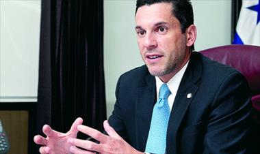 /vidasocial/luis-miguel-hincapie-taiwan-no-deja-de-ser-un-inversionista-en-panama-/54355.html