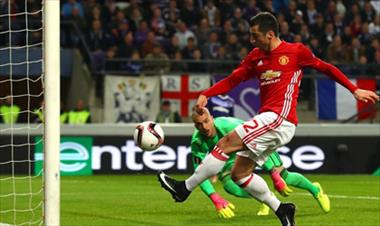 /deportes/manchester-united-vence-al-anderlecht-y-sigue-en-la-europa-league/48758.html